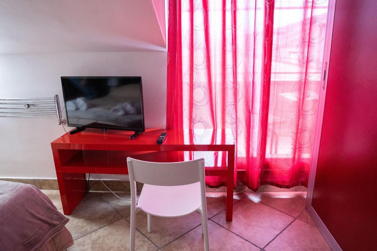 Attic A31 Rooftop Deluxe Apartment
